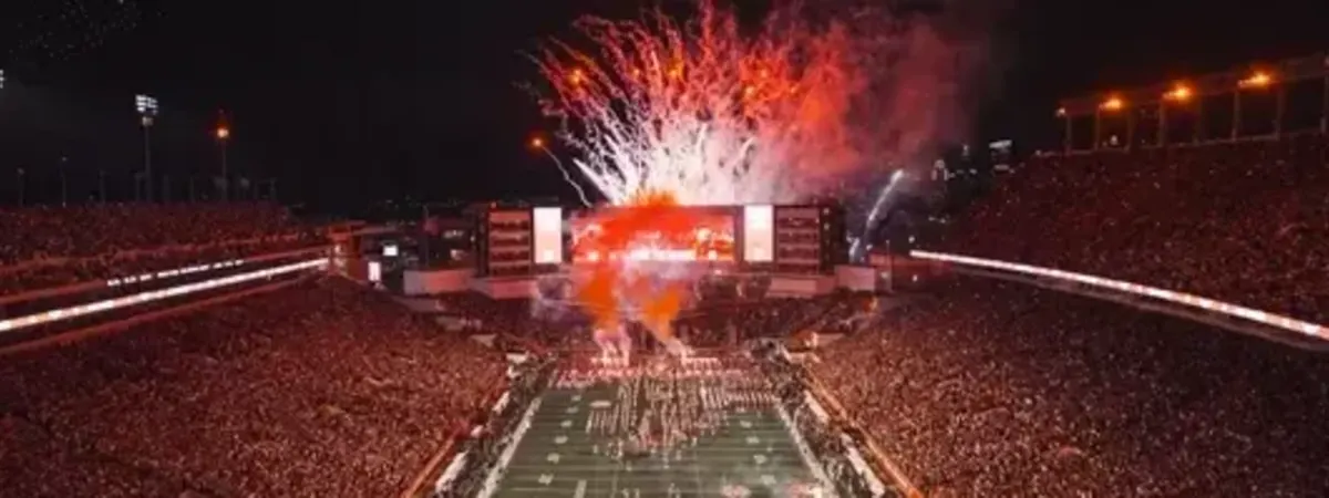 UT vs Texas State - Sound on!