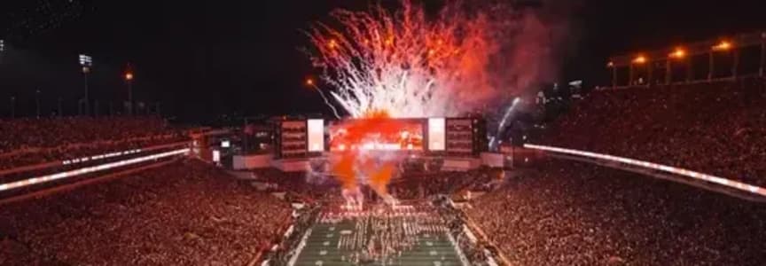 UT vs Texas State - Sound on!