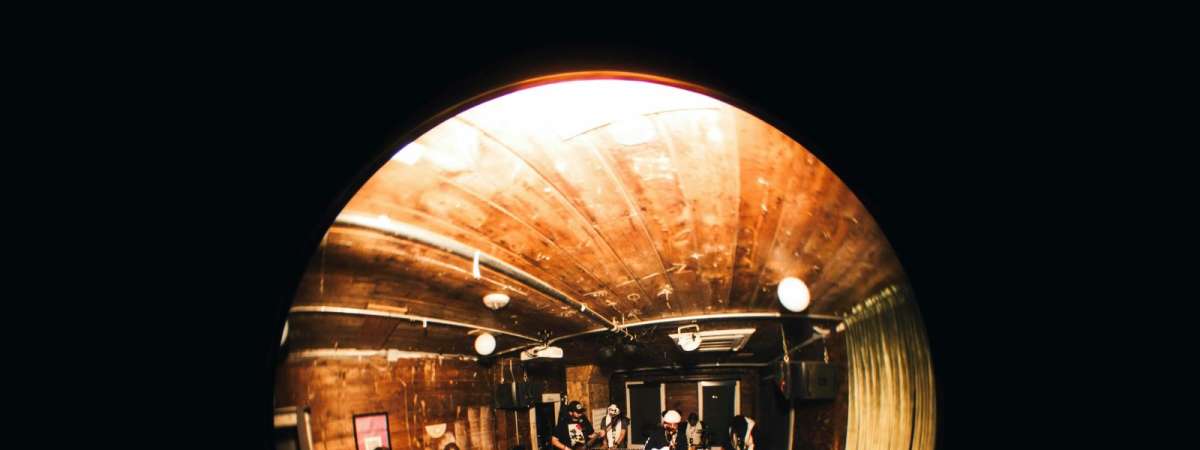 Weekly Open mic @ Axelrad in The Attic (TUESDAYS)