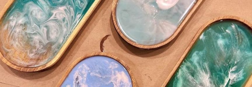 Sea Wave Resin Tray (Cambridge)