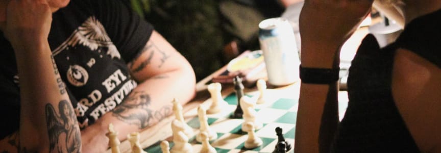 Casual Chess (k)Night