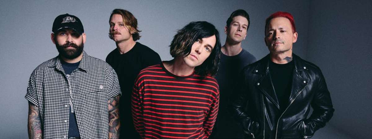 Sleeping With Sirens with Rain City Drive , Shyeye