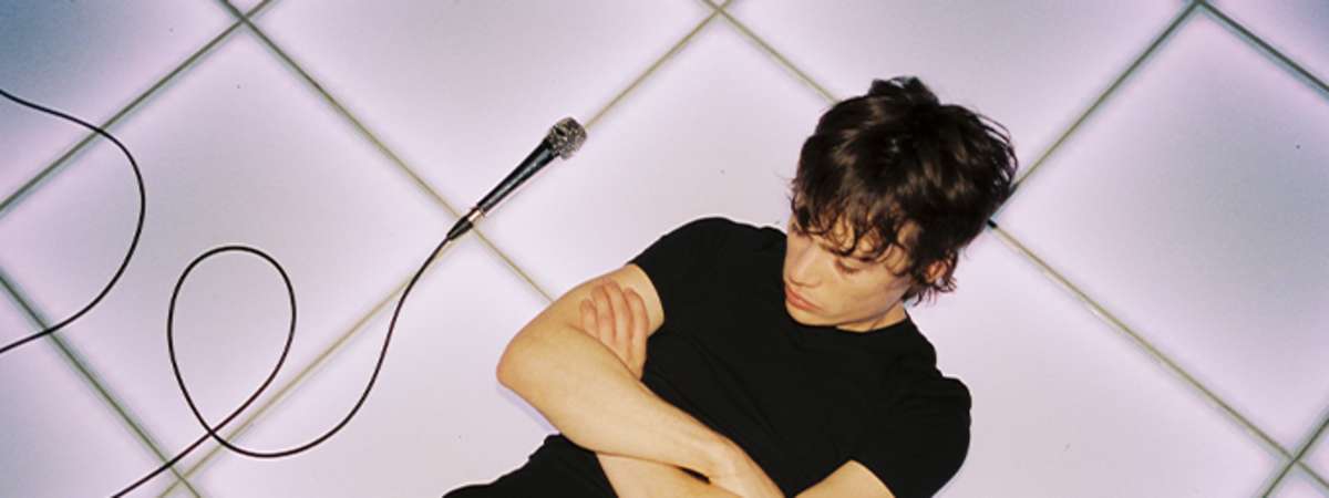 Stephen Dawes: The Skin to Skin Tour