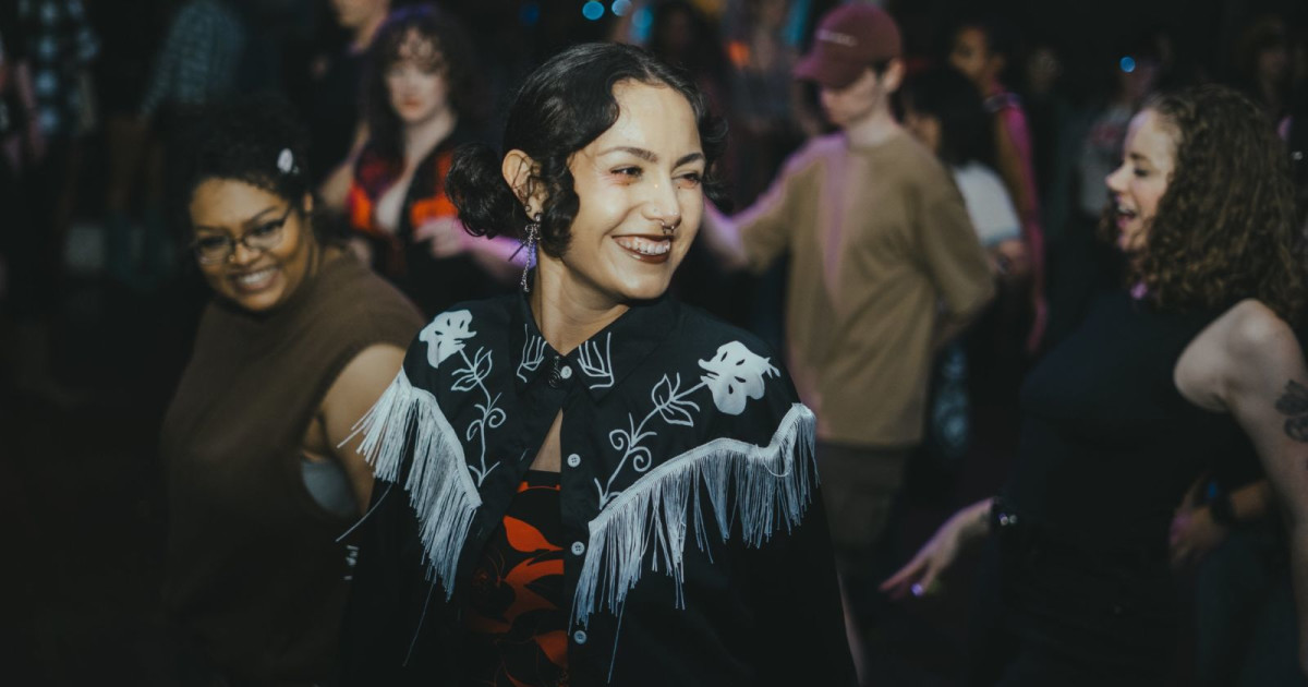 Country Fried Dance Y'allternative Dance Party: Emo/Punk Line Dancing (18+)