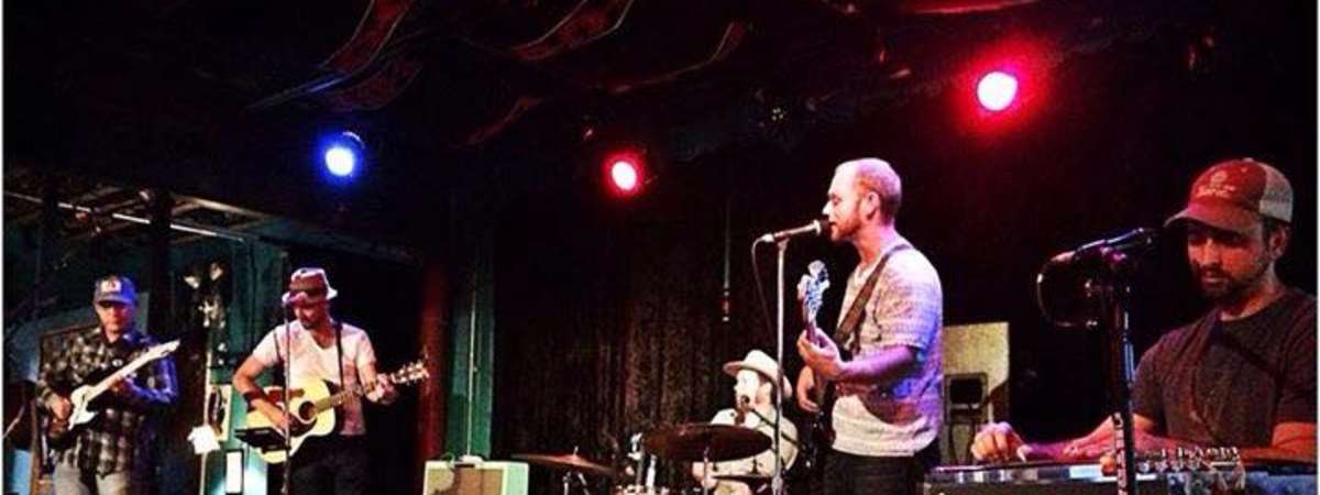Raised Right Men ft. Matt Hillyer: A Tribute to Classic Country