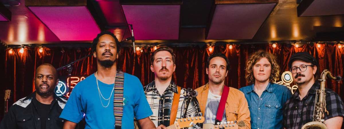 Black Joe Lewis & The Honey Bears / / JD Simo