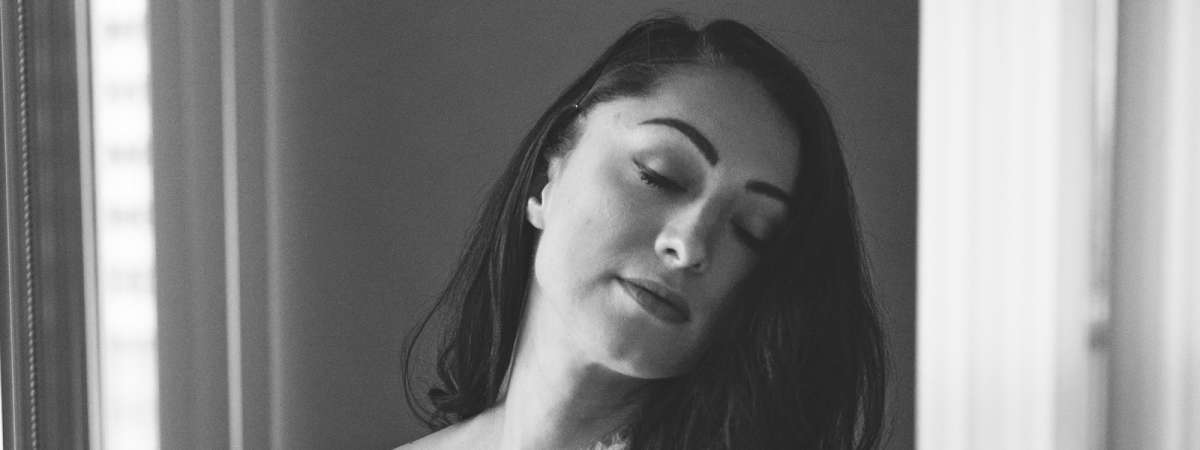Early Show: Leela Holt