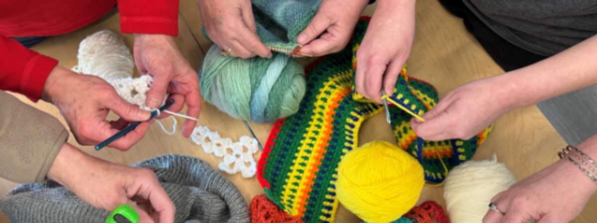 Fiber Art Club at Fort Ben, Free Notarization Services at Martindale-Brightwood, Adult Book Discussion at East Washington, Paws