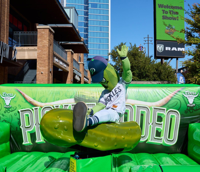 The Big Dill The World's Largest Pickle Party®