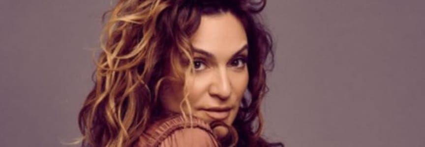 Shoshana Bean