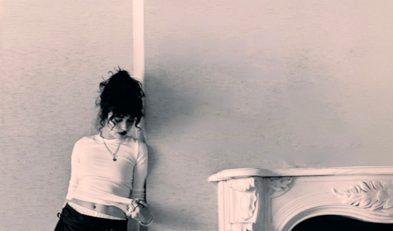 Asha Banks:  something inbetween tour