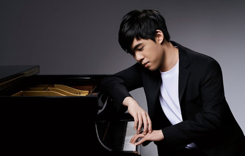 Chopin Society: Kevin Chen