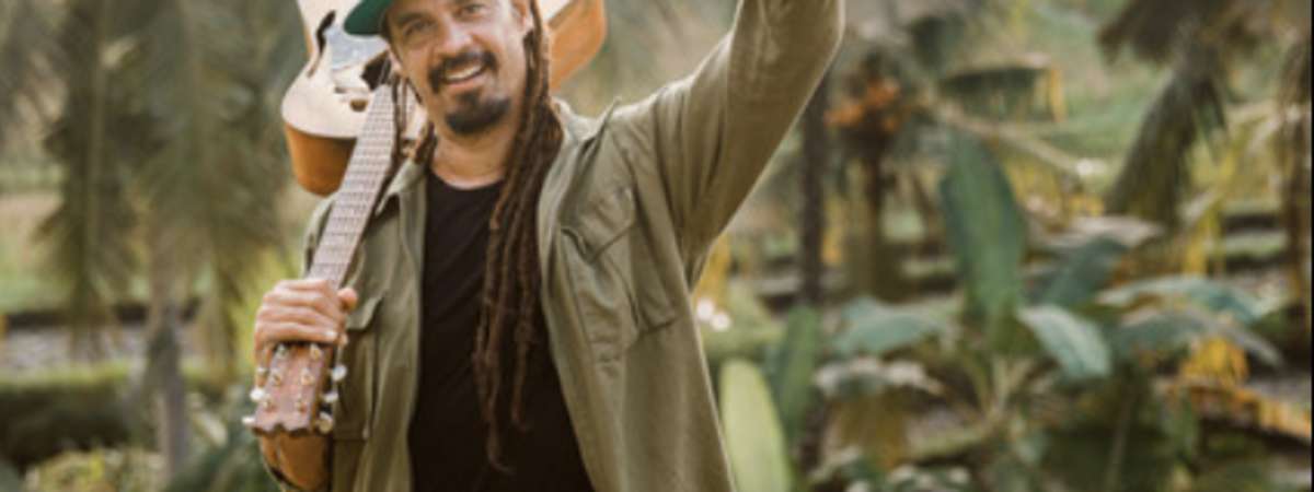 Michael Franti Trio