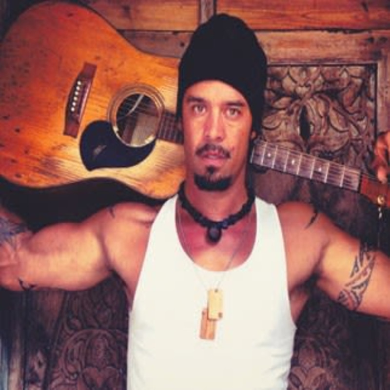 Michael Franti Trio