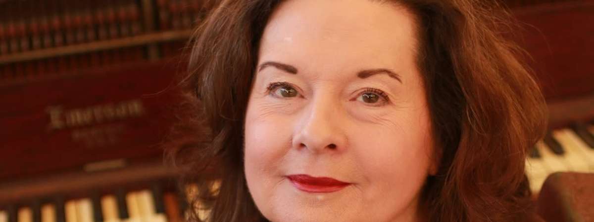 Linda Gail Lewis