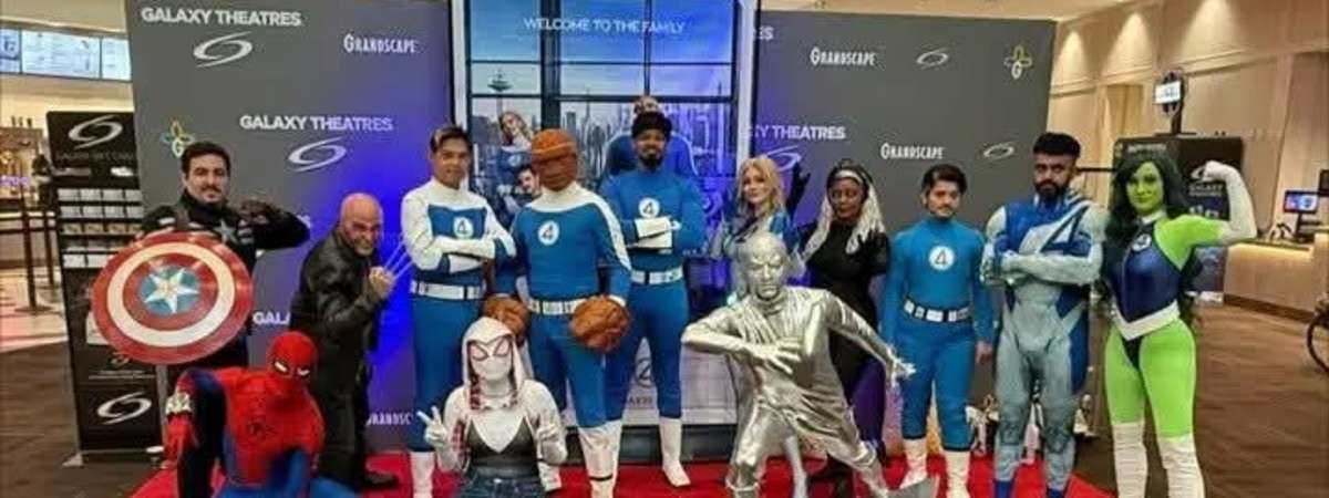 Cosplayers, Cameras & Spider-Man on the Big Screen