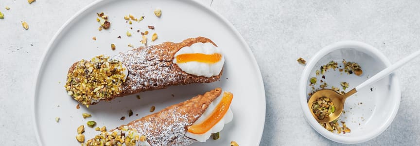 Family Fun: Sicilian Cannoli