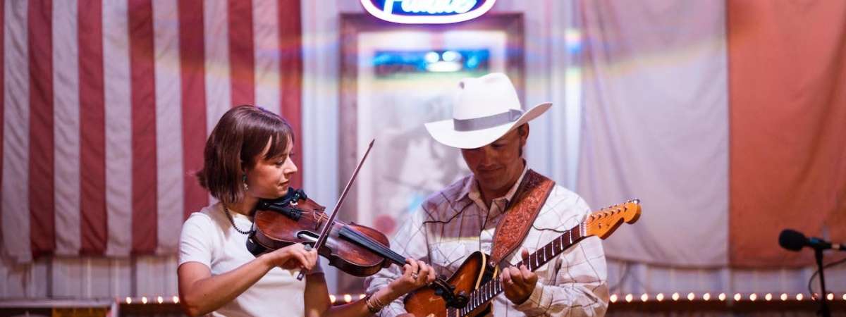 Sam Platts and Amber Digby - Early Show at the Big Top!