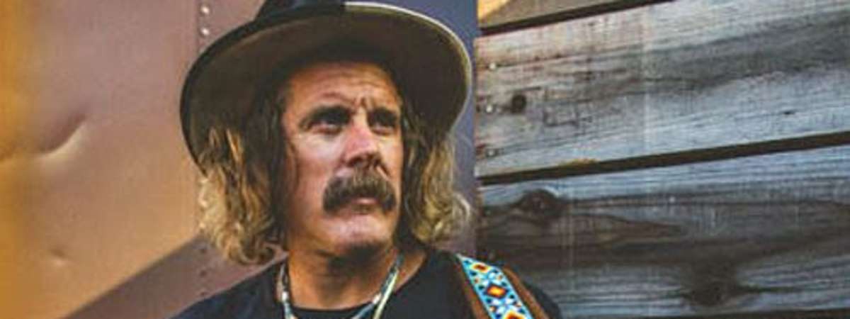 Donavon Frankenreiter + The Band Of Heathens