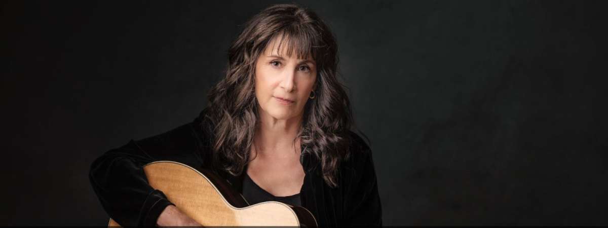 Karla Bonoff