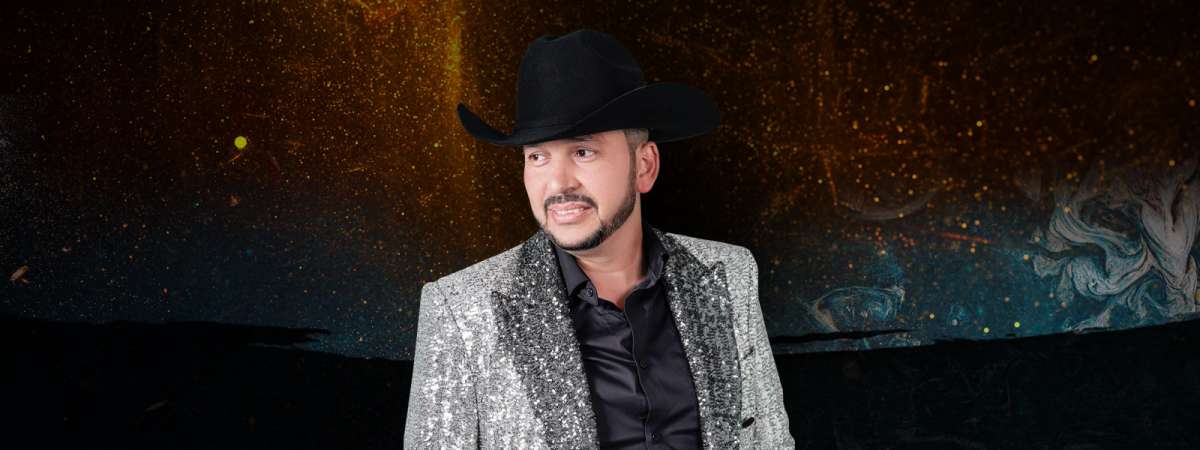 Luis Angel "El Flaco"