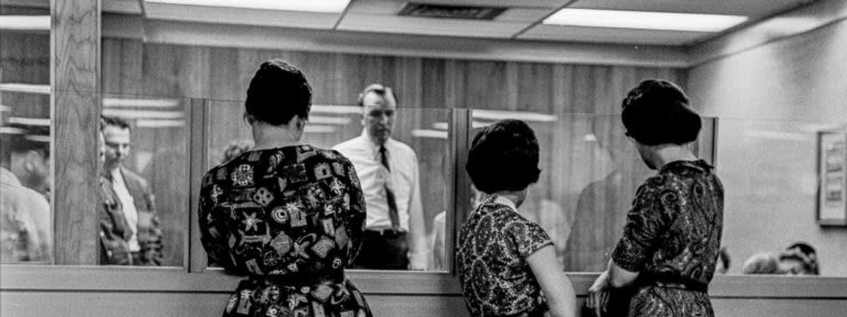 Fashioning Women’s Influence in the Kennedy Era