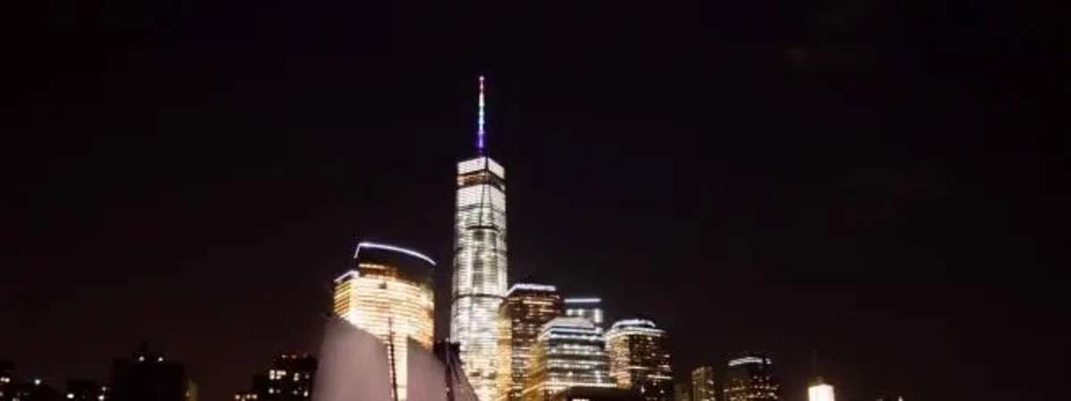 Statue & City Lights Sail on America 2.0