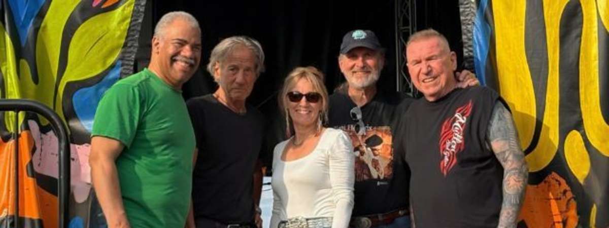 Carrie Zazz Band