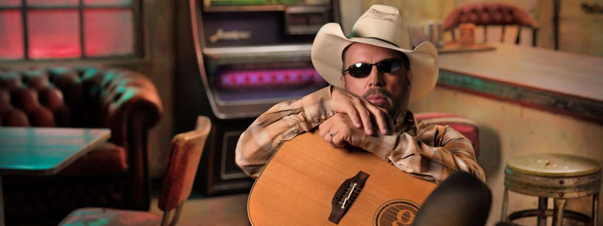 Garth Brooks - Blame It All On My Roots Arena Tour