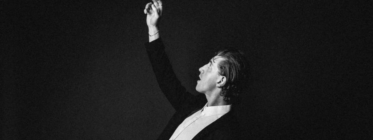 Crooner Night With Jonathan Plevyak