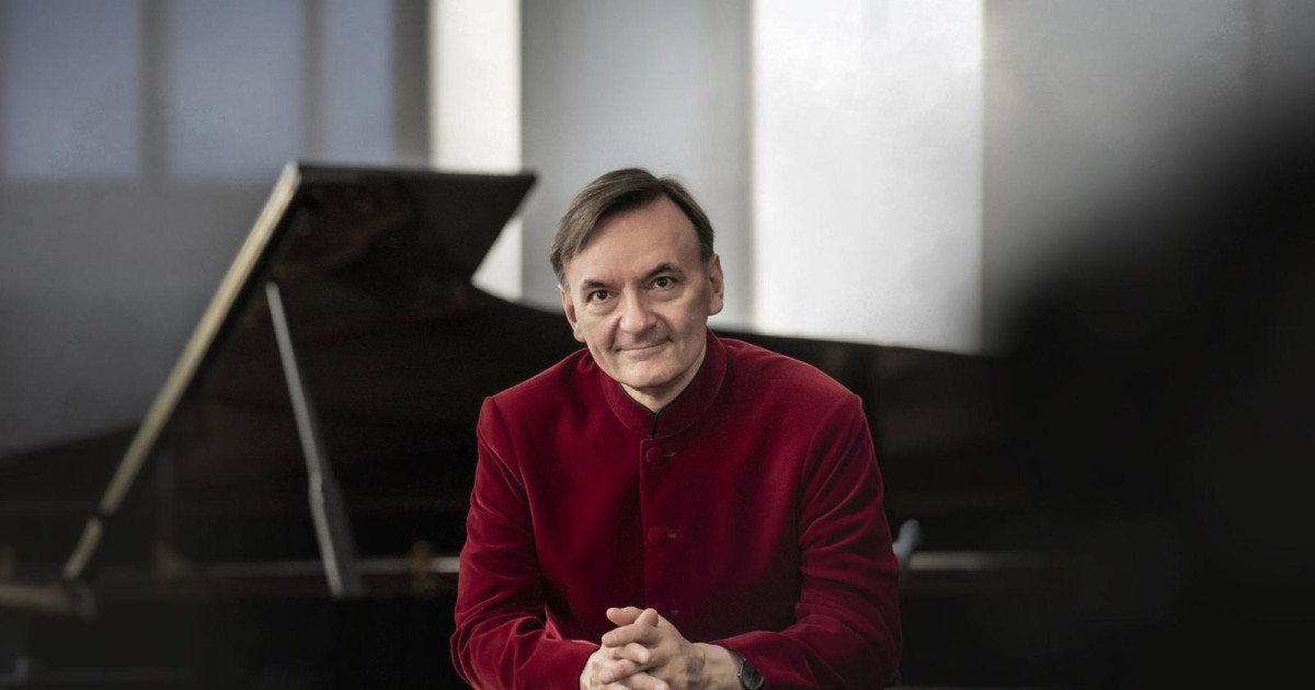 Poster for Sir Stephen Hough with Ensemble ATX in Austin