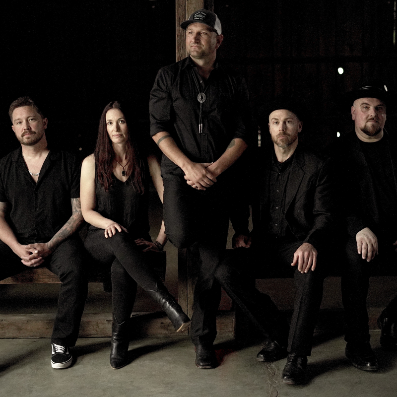 Dustin Saylor & The Stowaways