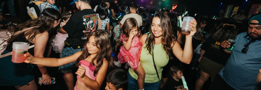 HOLLYWOOD - The OG Family Club Experience: Bibbidi Bobbidi Beats