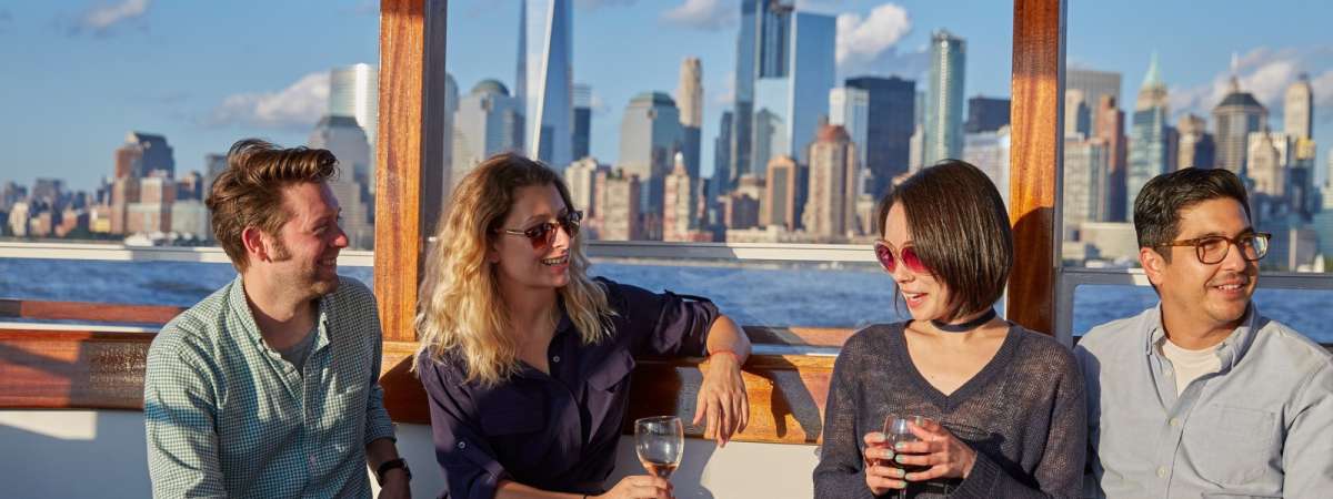 Mimosa, Statue & Skyline Cruise aboard the Yacht Kingston