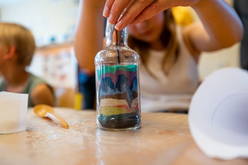 Little Designers in The District: Dinosaur Day Sand Art