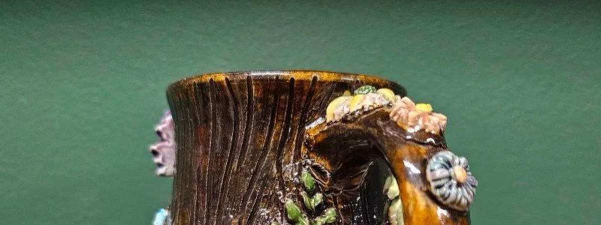 Hobbit Mug Sculpting