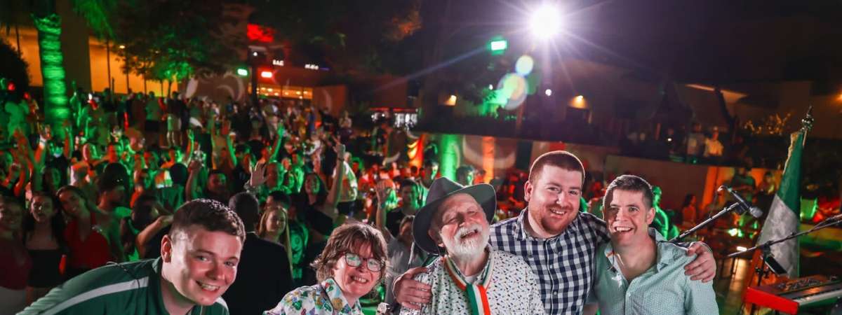 Derek Warfield & the Young Wolfe Tones LIVE at the ICC