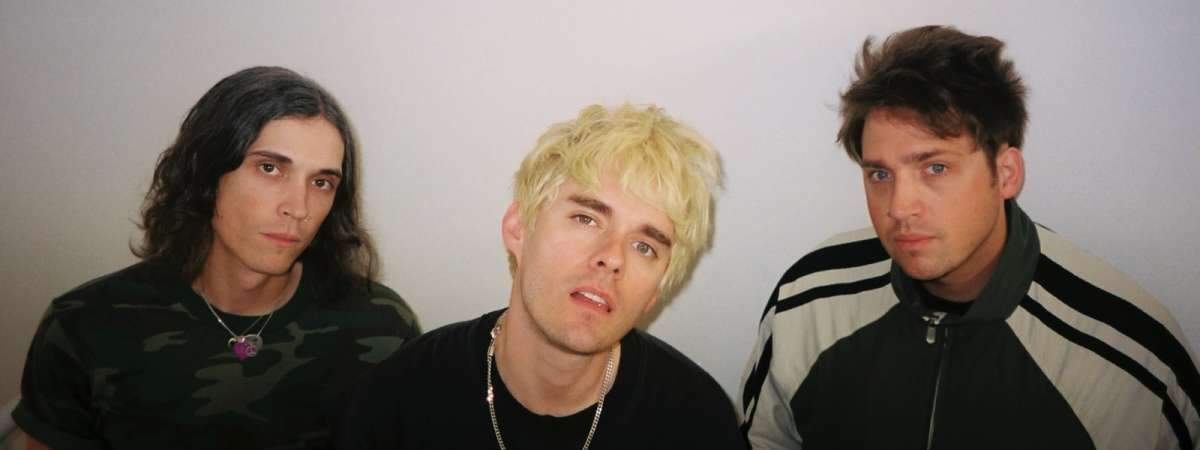 Waterparks   The (Almost) No Barricade Tour