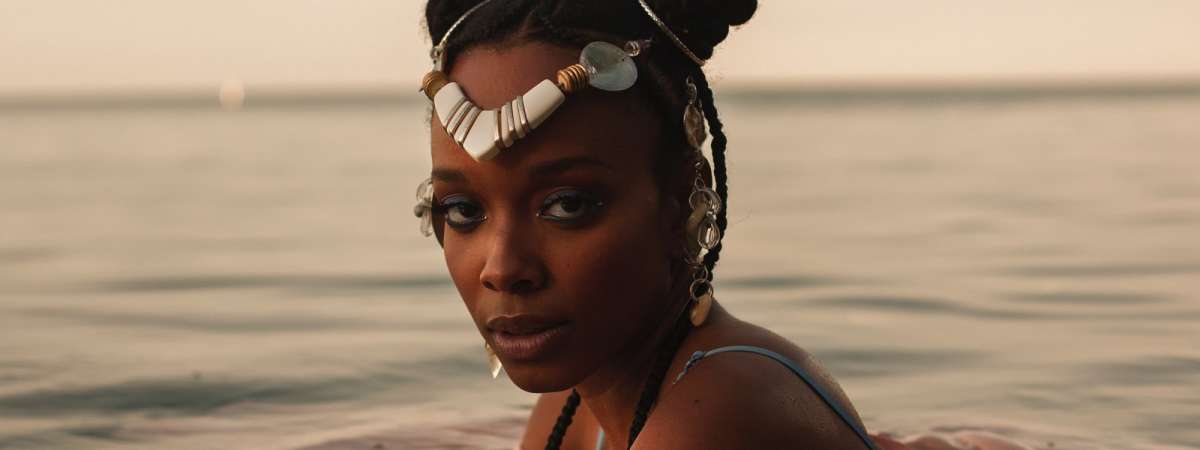Jamila Woods: 10 Years of HEAVN