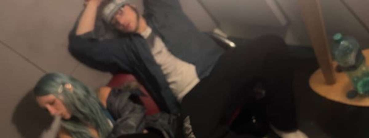 Bassvictim, Thoom