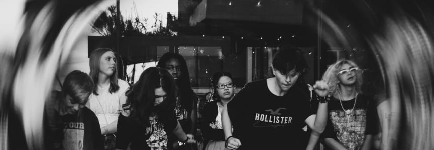 Teen B-Side: Mae Hunniford & Destino