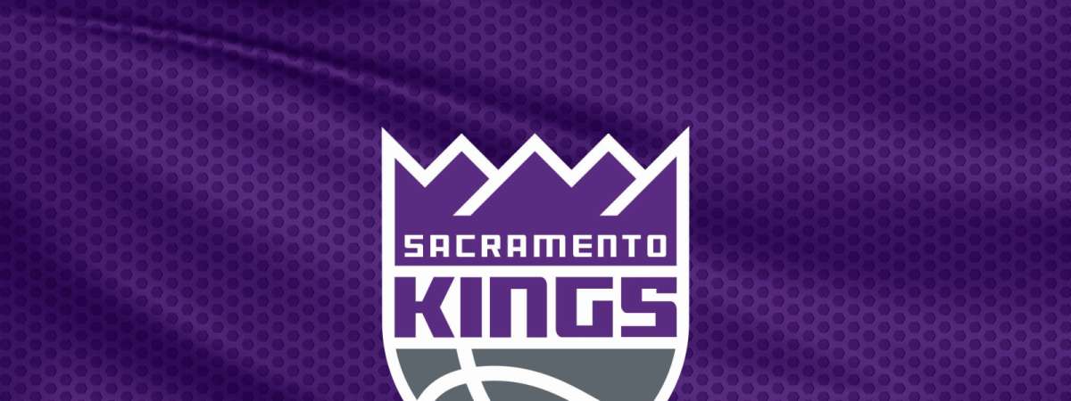 Kings v Lakers