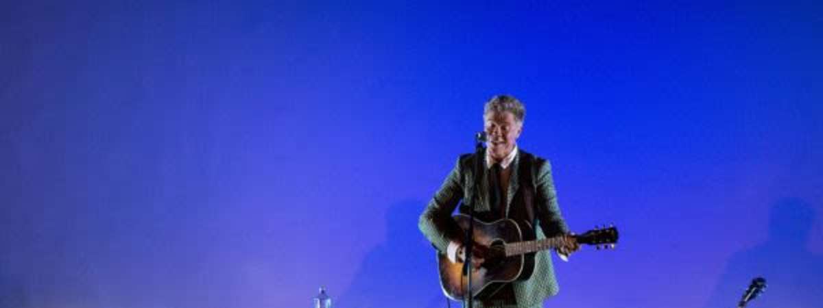 Josh Ritter: A Book Of Gold Thrown Open