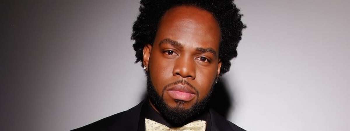 Dwele