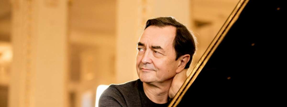 Piano Spheres: Pierre-Laurent Aimard