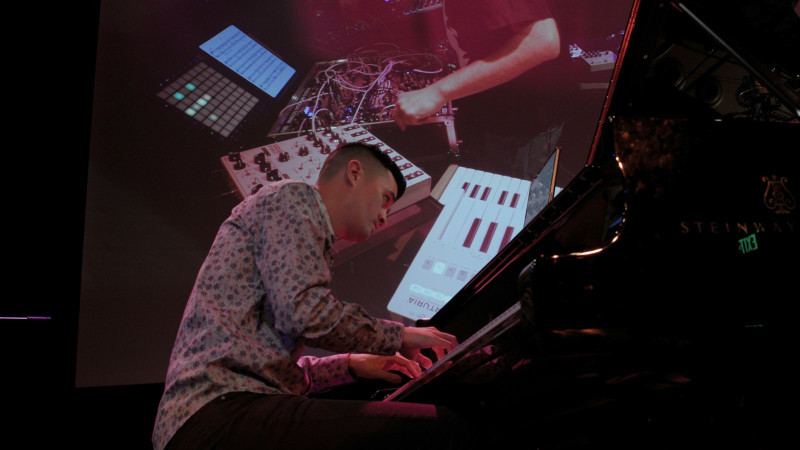 Piano Spheres: Thomas Kotcheff