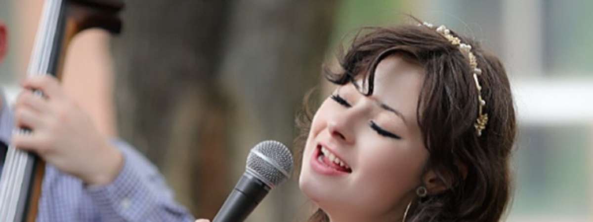 Vocalist Kiera Sankey & Her Group