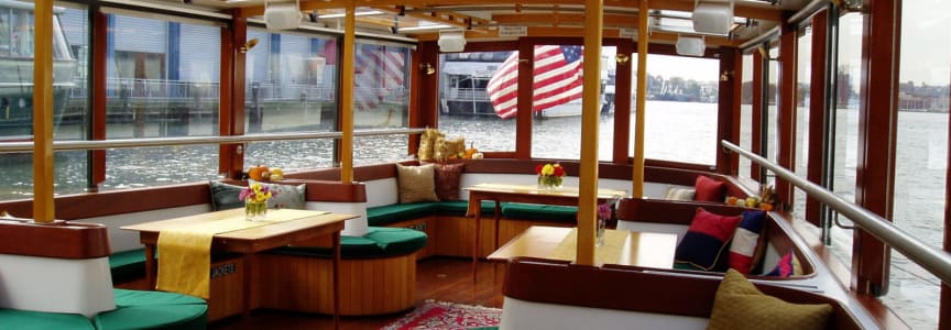 PRIVATE CHARTER on Yacht MANHATTAN