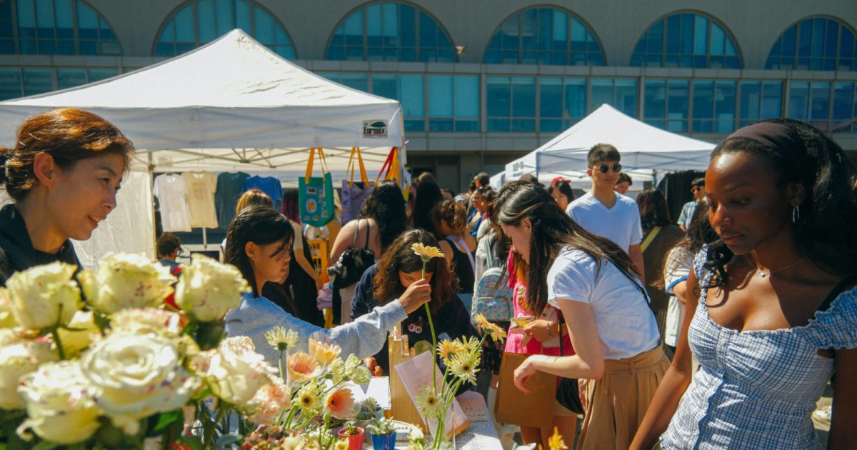 MAUM Market