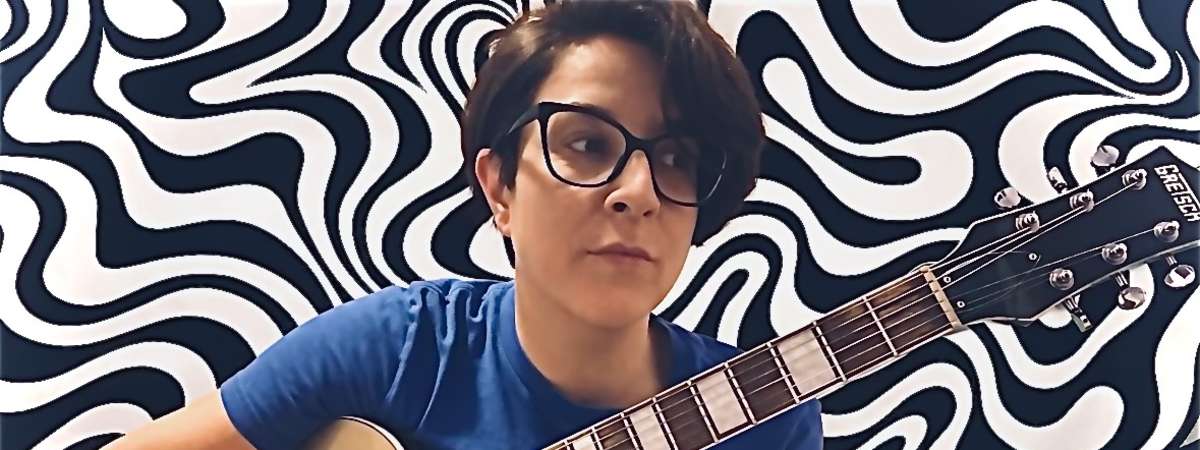 Early Show: Adri